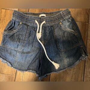 Maurices Size 6 Denim Shorts with Draw String